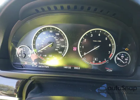 2015 BMW 535I xDrive z USA, uszkodzony, nr VIN WBA5B3C5XFD541886